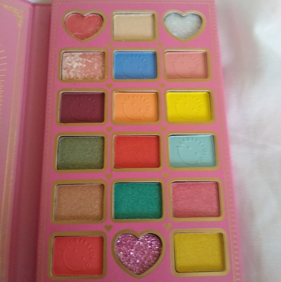 Last One!Kevin and Coco Notebook Palette Pink* HTF - Picture 2 of 5